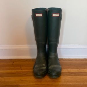 Hunter Original Tall Rain Boots size 11 in Hunter Green